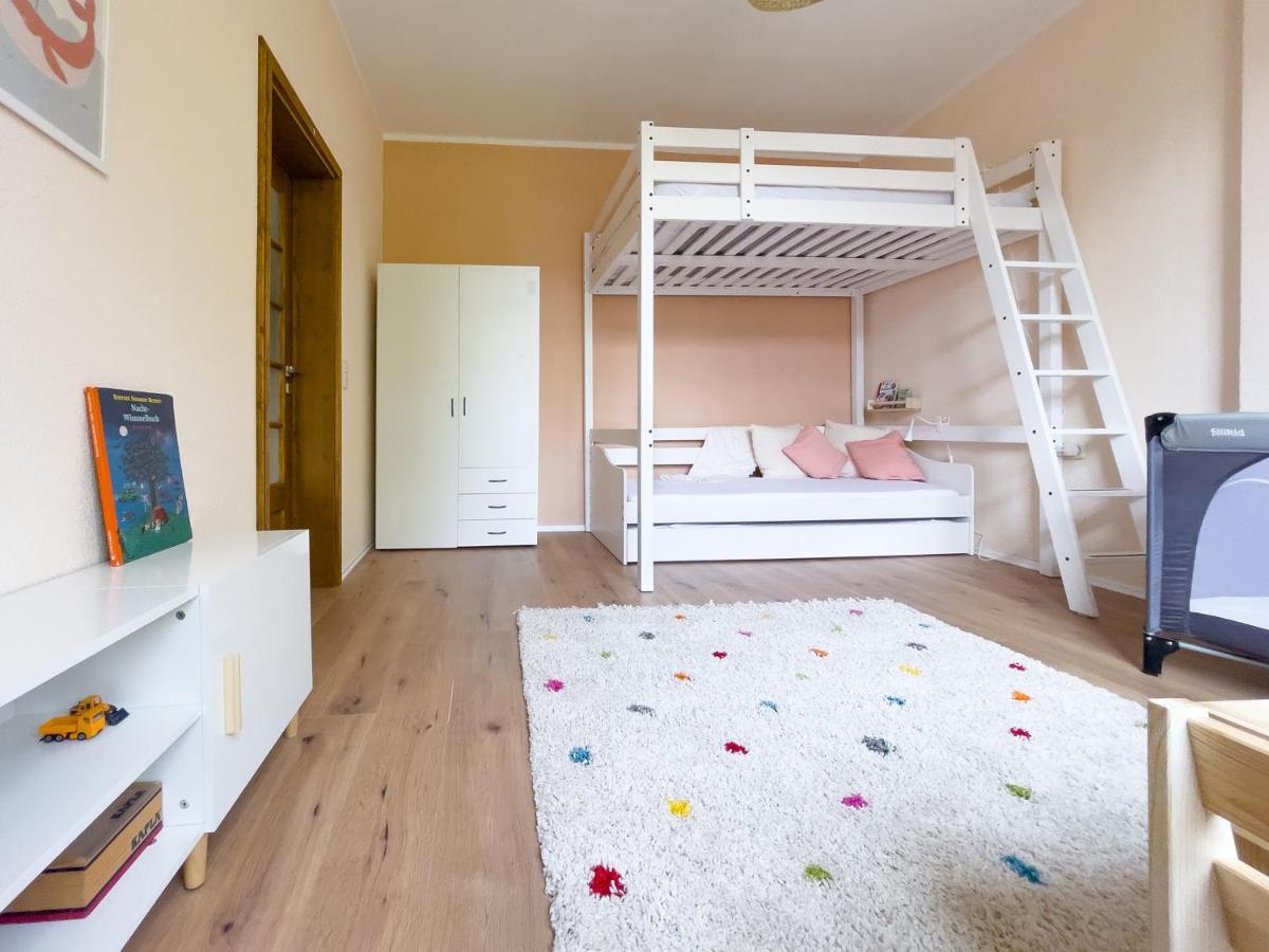 Familienwohnung Im Vogtland 伦根费尔德 外观 照片